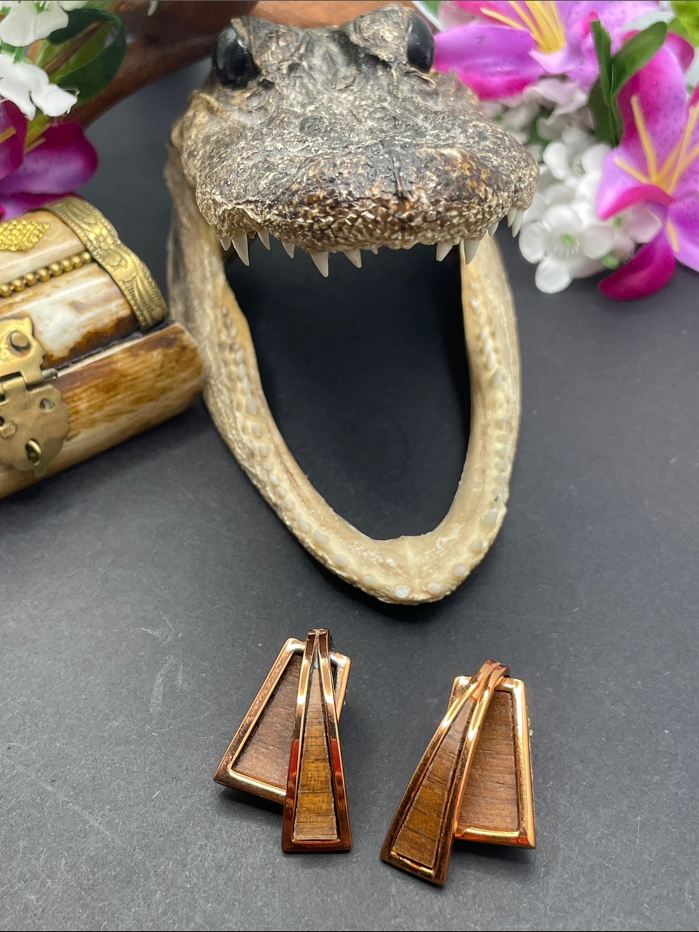 Renoir copper and wood earrings vintage